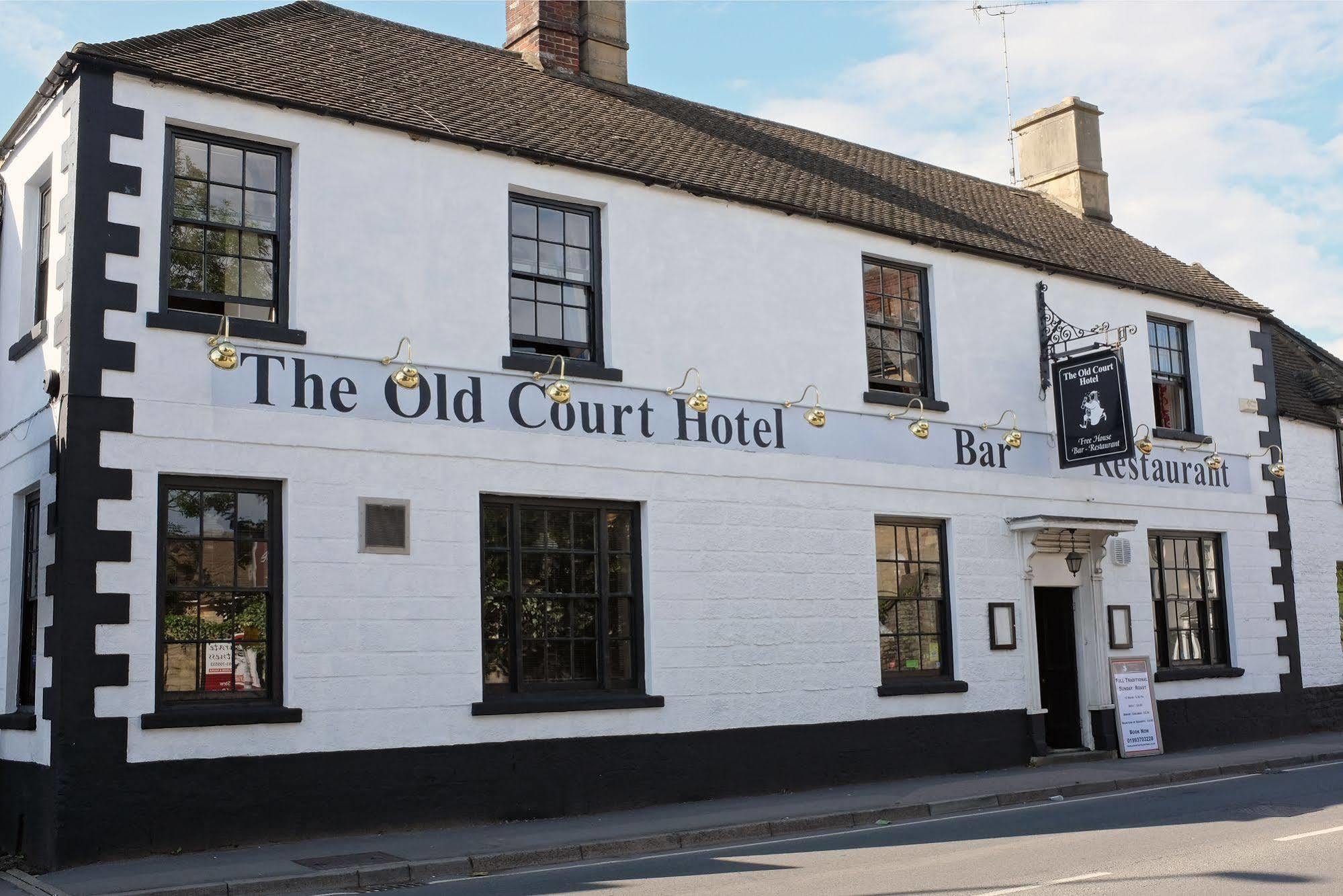 The Old Court Hotel Witney Exteriör bild